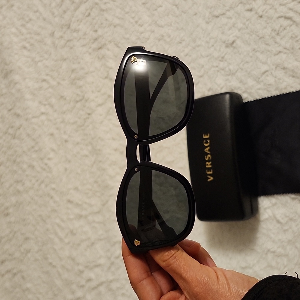 VERSACE sunglasses